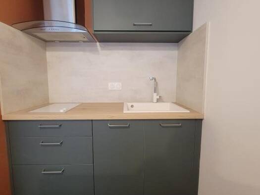 Appartement à louer - logement étudiant 460 € 1 pièce 18 m² Mairie-Stade-Bergereau-Depart Orthez 64300