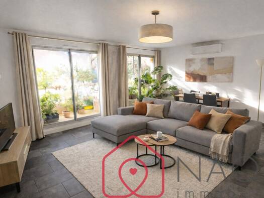 Appartement à vendre 339 000 € 4 pièces 3 chambres 94 m² Étage 1/8 Gratte Ciel Villeurbanne 69100