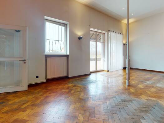 Local commercial à louer 790 € 130 m² de surface de vente Zillisheim 68720