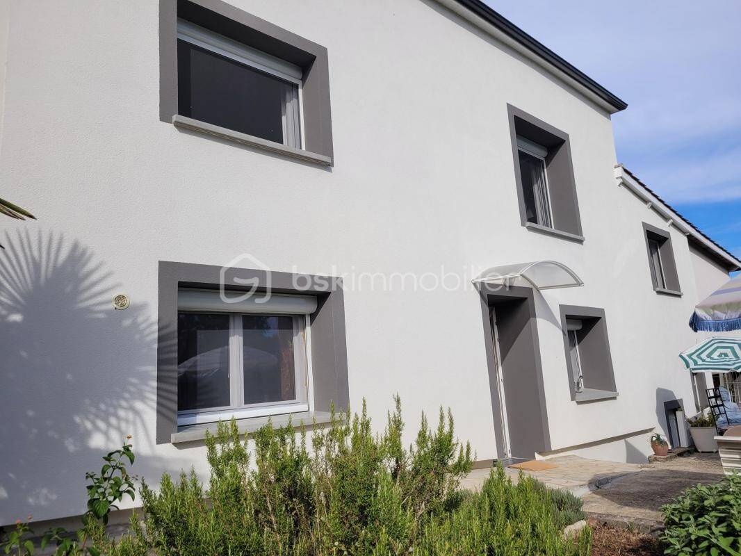 Maison à vendre, 110m², LAFRANCAISE