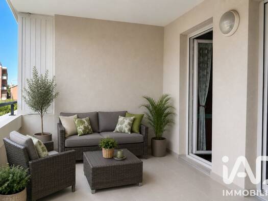Appartement à vendre 284 000 € 3 pièces 2 chambres 73 m² Étage 2/4 Jonquieres Est Martigues 13500