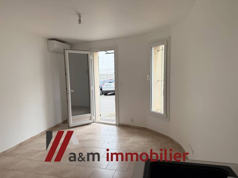 Maison à louer, 29m², CHATEAUNEUF LES MARTIGUES