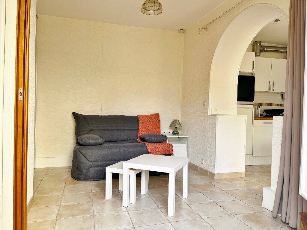 Maison à louer, 25m², VERSAILLES