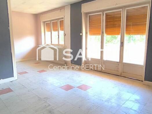 Maison à vendre 173 000 € 6 pièces 3 chambres 170 m² 776 m² de terrain Saint-Denis-lès-Bourg 01000