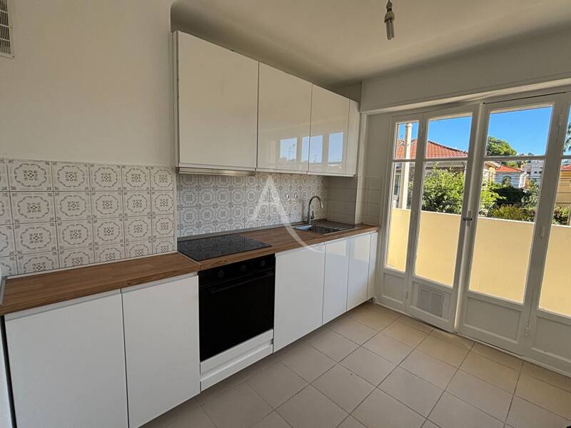 Maison à louer, 56m², NICE