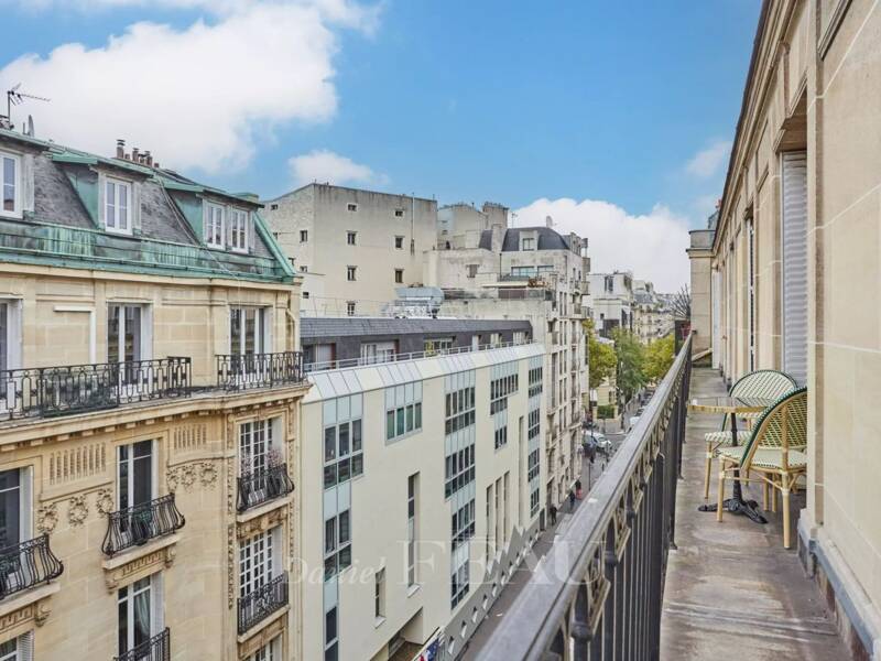 Maison à louer, 248m², PARIS 16E
