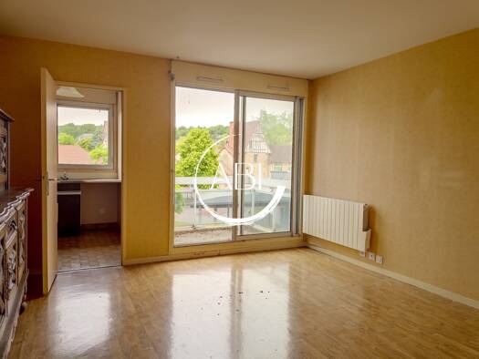 Appartement à vendre 56 800 € 1 pièce 27 m² Étage 3/3 Bagnoles de l'Orne Normandie 61140