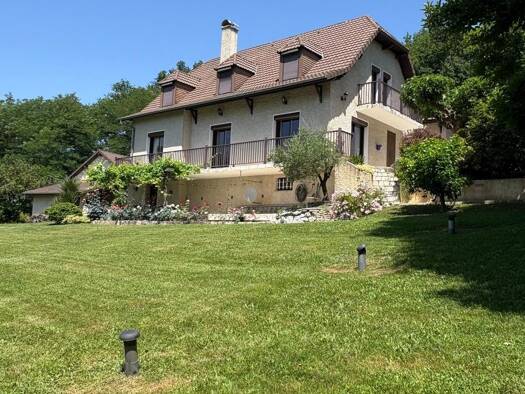 Maison à vendre 430 000 € 6 pièces 4 chambres 165 m² 3 230 m² de terrain Argagnon 64300