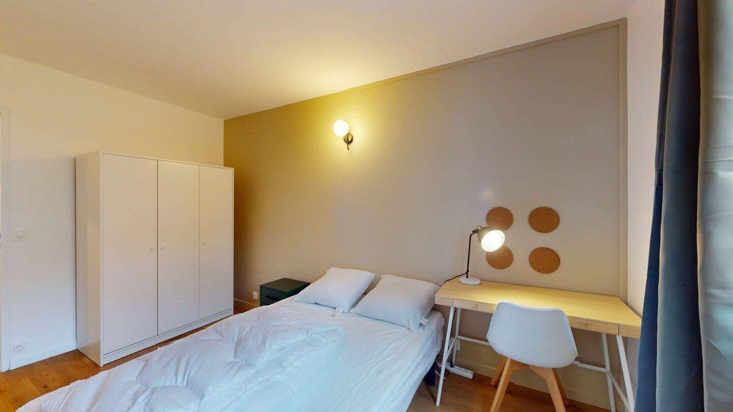 Maison à louer, 15m², ASNIERES SUR SEINE