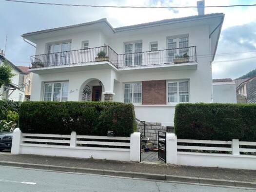 Maison à vendre 238 000 € 10 pièces 4 chambres 150 m² 294 m² de terrain Ophite-Chantecler Lourdes 65100