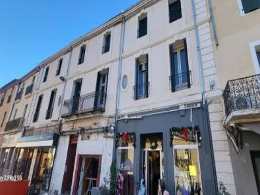 Appartement à louer 450 € 1 pièce 27,1 m² 2ème étage Centre Ville-Mairie Lunel 34400