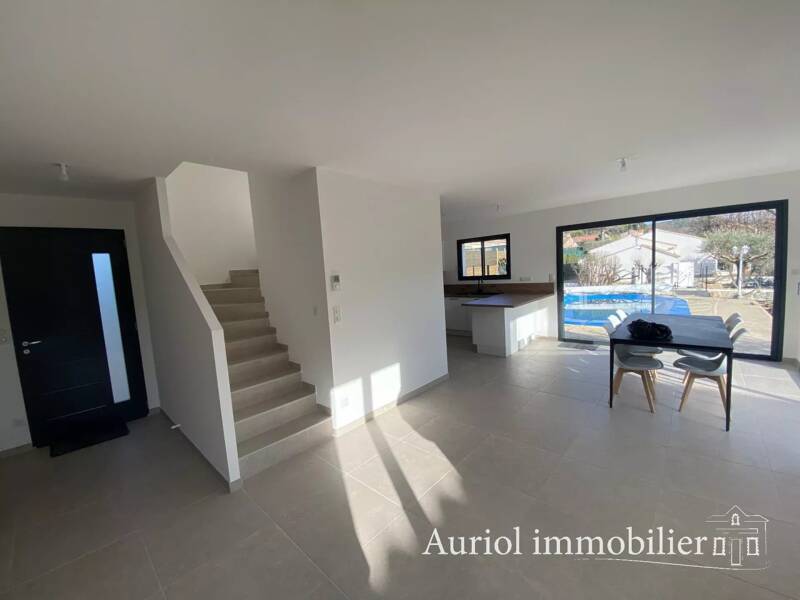 Maison à louer, 93m², SAINT ZACHARIE