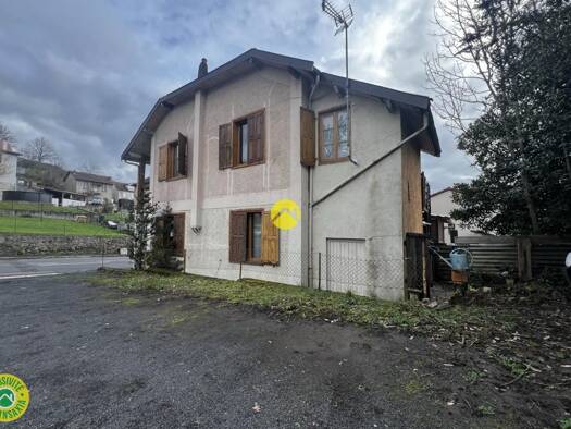 Maison à vendre 49 500 € 5 pièces 2 chambres 85 m² 107 m² de terrain Ydes 15210