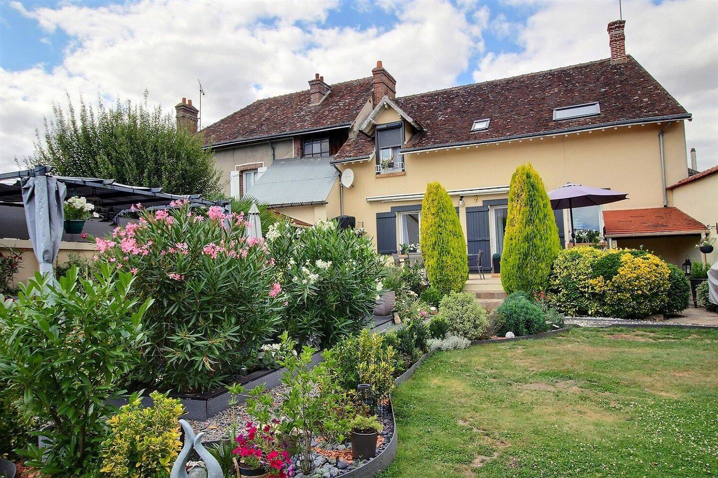 Maison à vendre, 110m², NOGENT LE ROI