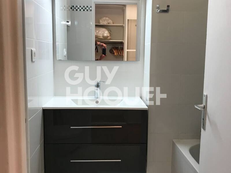 Maison à louer, 25m², PARIS 11E