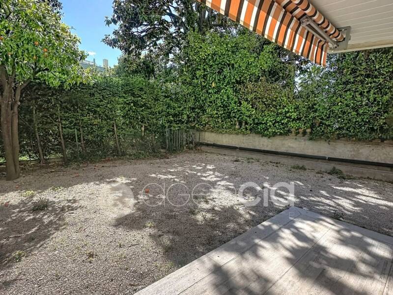 Maison à louer, 63m², CANNES