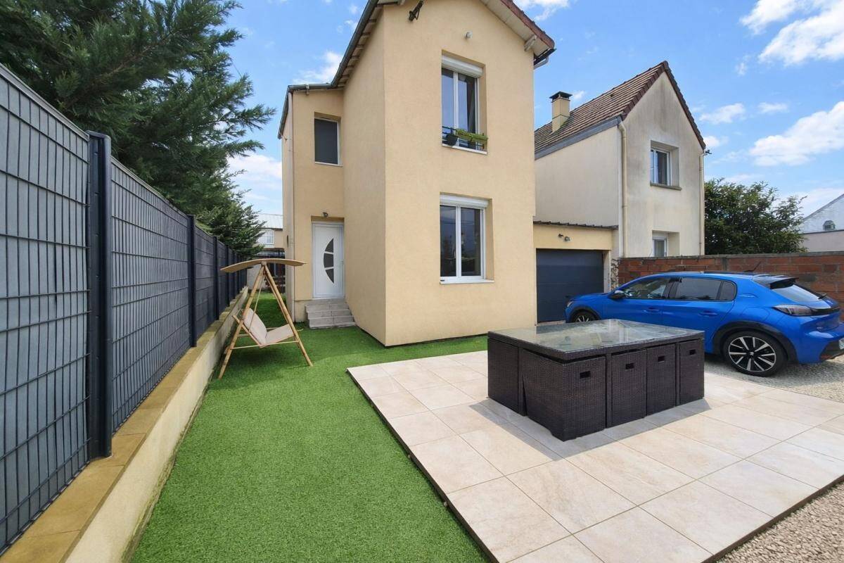 Maison à vendre, 80m², CARRIERES SOUS POISSY
