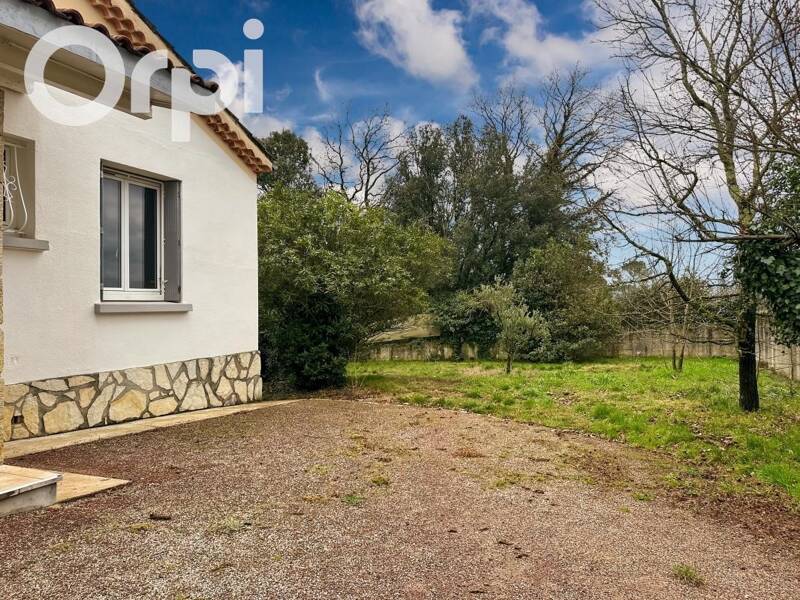 Maison à louer, 92m², SAINT ETIENNE DE FONTBELLON