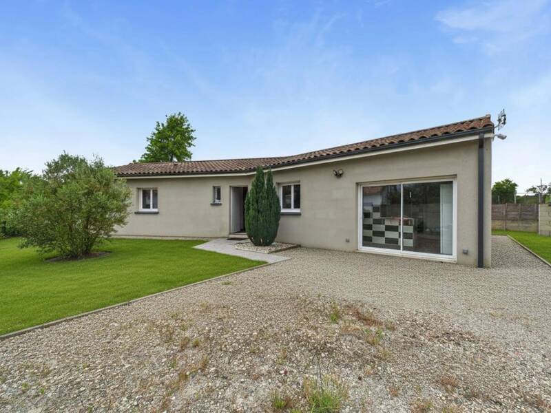 Maison à vendre, 129m², SAINT YZAN DE SOUDIAC