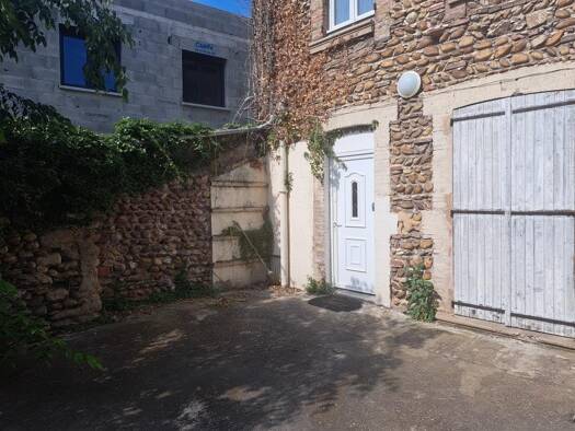 Appartement à louer 500 € 2 pièces 1 chambre 37 m² RDC/1 Est Le Péage-de-Roussillon 38550