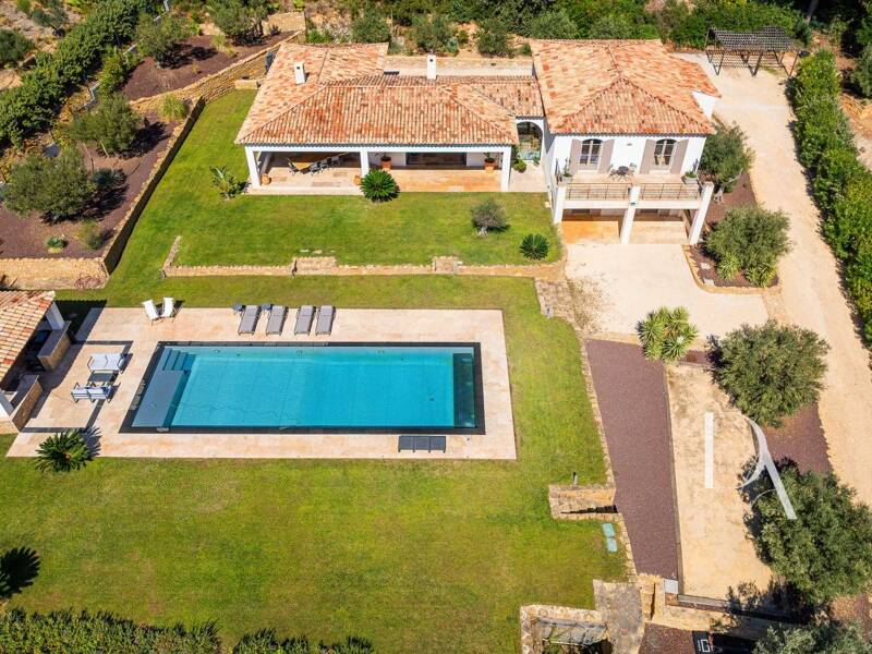 Maison à louer, 260m², LA CADIERE D'AZUR