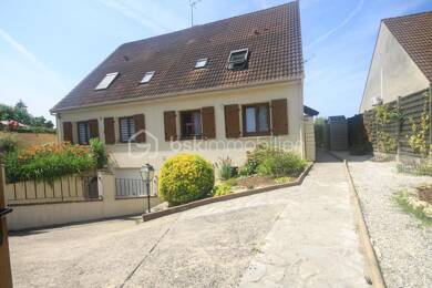 Maison à vendre 340 000 € 5 pièces 3 chambres 120 m² La Ferté-Alais 91590
