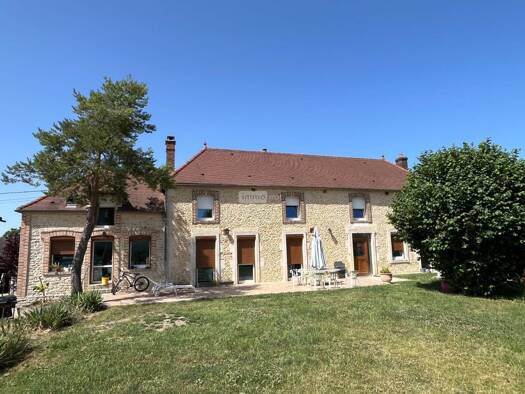 Maison à vendre 255 825 € 5 pièces 4 chambres 168 m² 2 093 m² de terrain Fralignes 10110