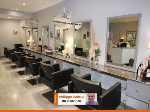Institut de beauté à vendre Fonds de commerce 53 000 € 3 pièces 58 m² de surface de vente Centre Ville Nord Rochefort 17300