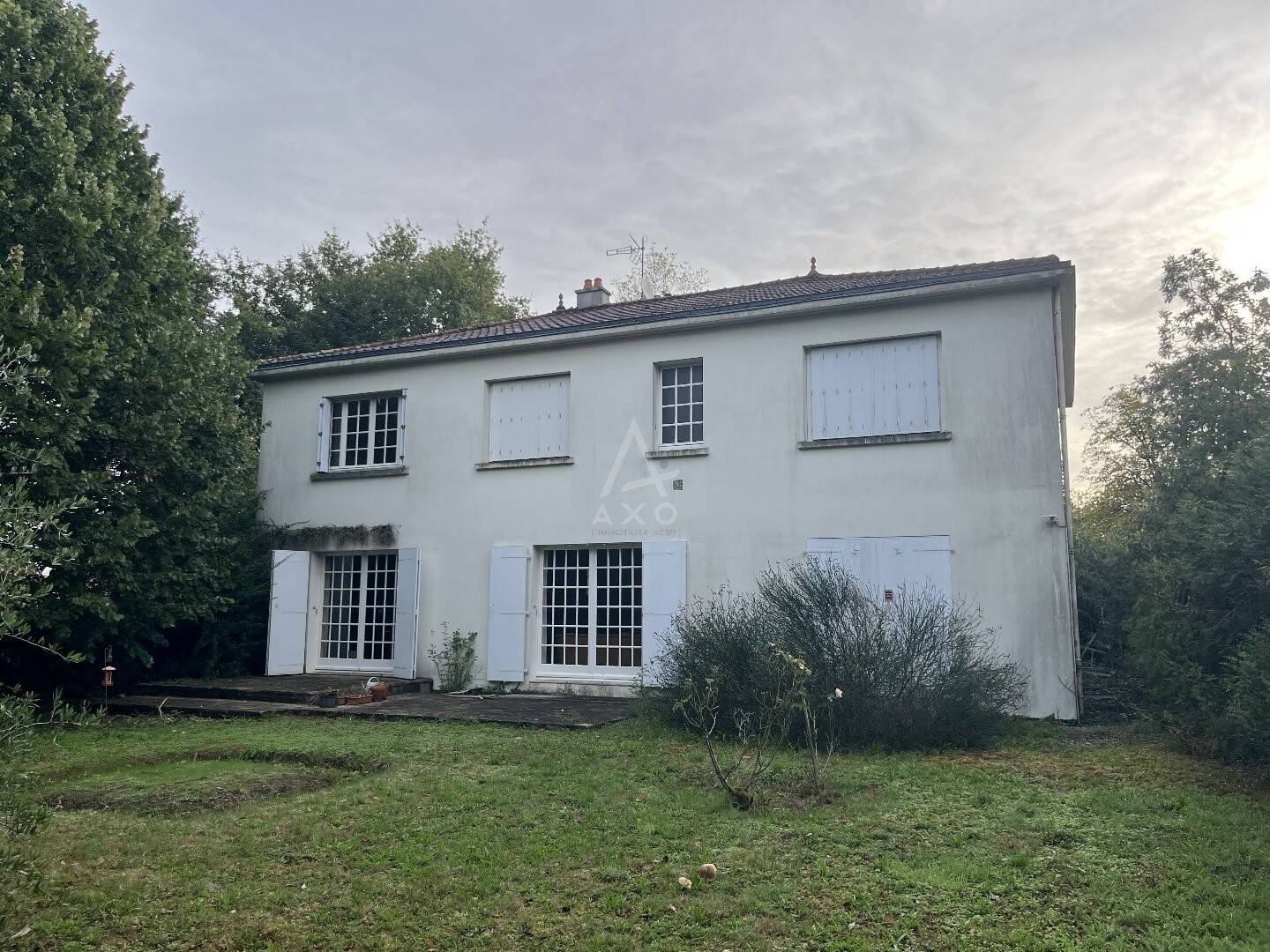 Maison à vendre, 200m², SAINT DENIS LA CHEVASSE