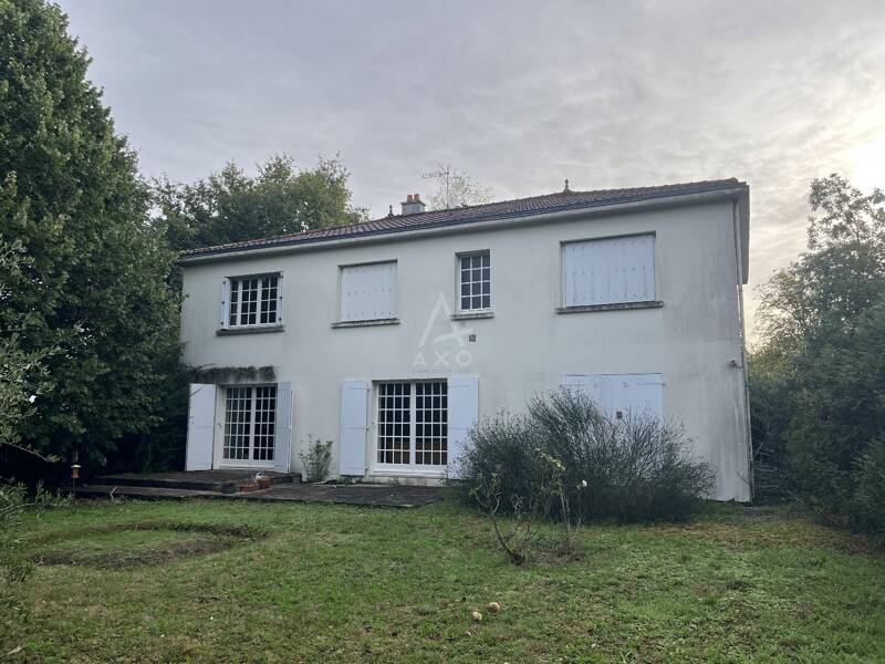 Maison à vendre, 200m², SAINT DENIS LA CHEVASSE