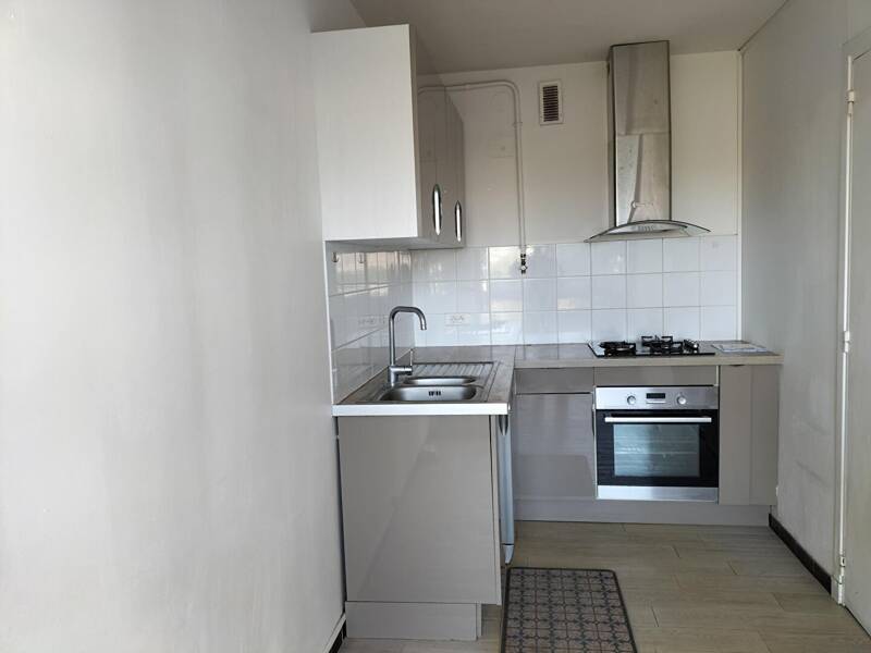 Maison à louer, 44m², MARSEILLE 9E