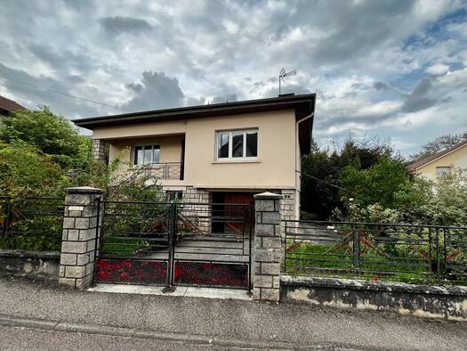 Maison à vendre 144 500 € 4 pièces 2 chambres 95 m² 1 033 m² de terrain Saut le Cerf-Aulnes Épinal 88000