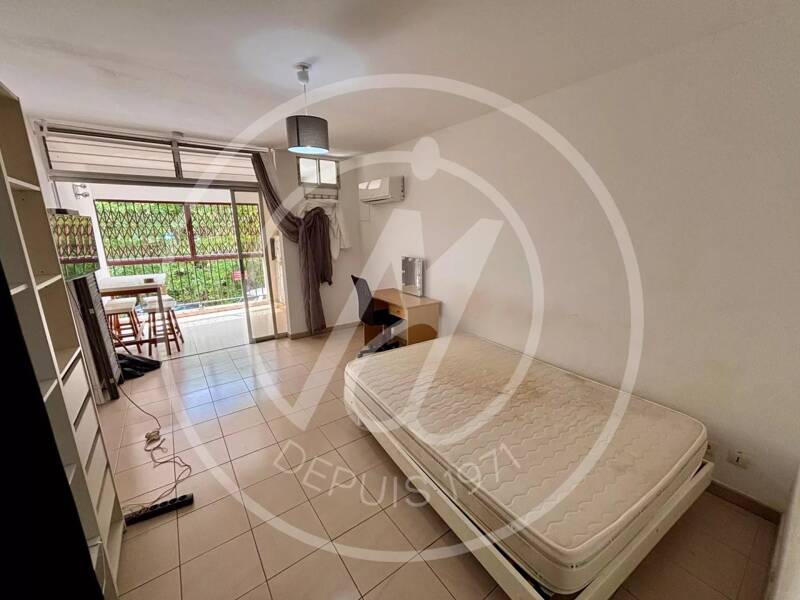 Maison à vendre, 0m², LE GOSIER