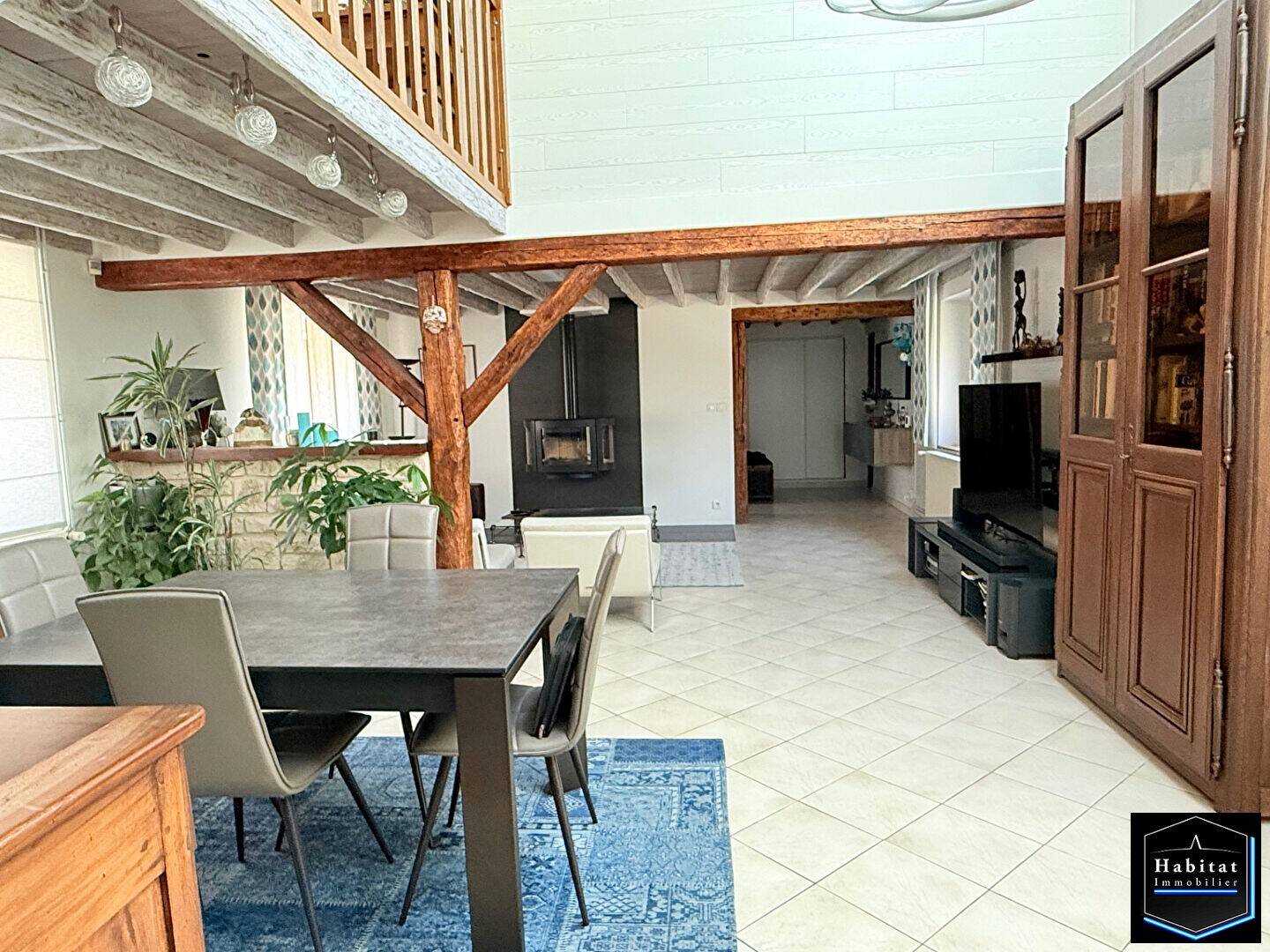 Maison à vendre, 150m², NANTEUIL LE HAUDOUIN