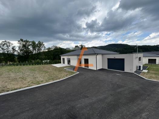 Villa à vendre 379 000 € 4 pièces 3 chambres 116 m² 1 200 m² de terrain Saint-Julien-Chapteuil 43260