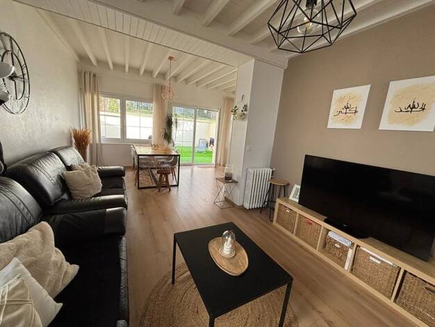 Maison de ville à vendre 370 000 € 5 pièces 4 chambres 134 m² 517 m² de terrain Coteau Ouest-Les Forges Est Épernay 51200