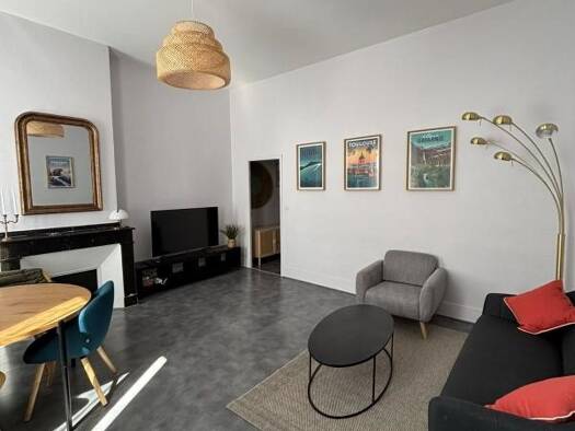 Appartement à louer 980 € 2 pièces 1 chambre 55 m² Saint-georges Toulouse 31000