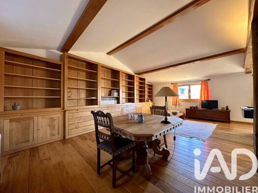 Maison à vendre 227 000 € 9 pièces 5 chambres 187,3 m² 1 702 m² de terrain Troisfontaines 57870