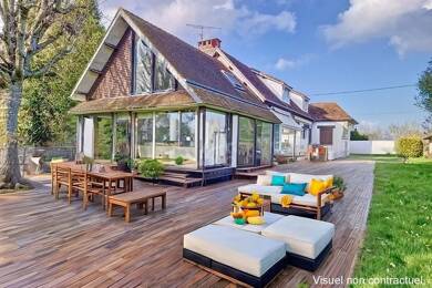 Maison à vendre 312 000 € 8 pièces 4 chambres 216 m² 2 172 m² de terrain Fouquenies 60000