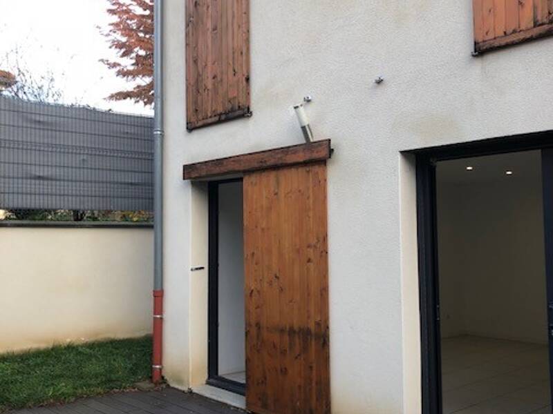 Maison à louer, 98m², SAINT GENIS LAVAL