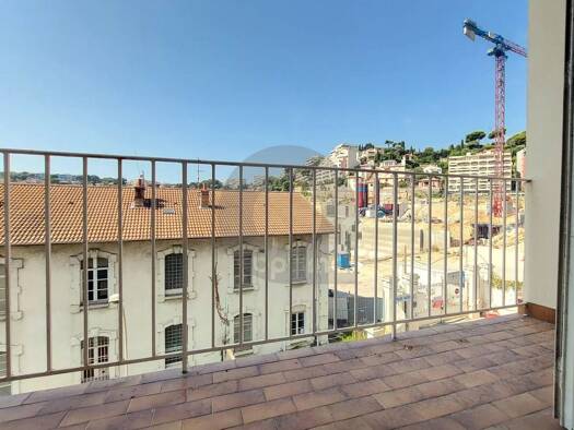 Appartement à vendre 360 000 € 3 pièces 2 chambres 57,02 m² Étage 3/4 Val de Gorbio Roquebrune-Cap-Martin 06190