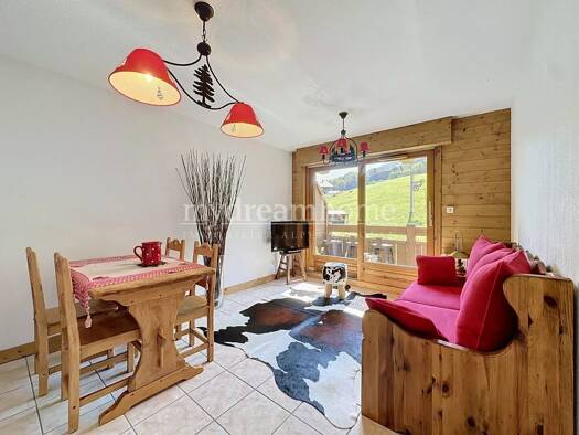 Appartement à vendre 195 000 € 3 pièces 2 chambres 34,21 m² Étage 2/1 Flumet 73590