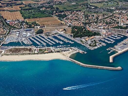 Parking à vendre 17 000 € 13 m² Zone Port Saint-Cyprien 66750