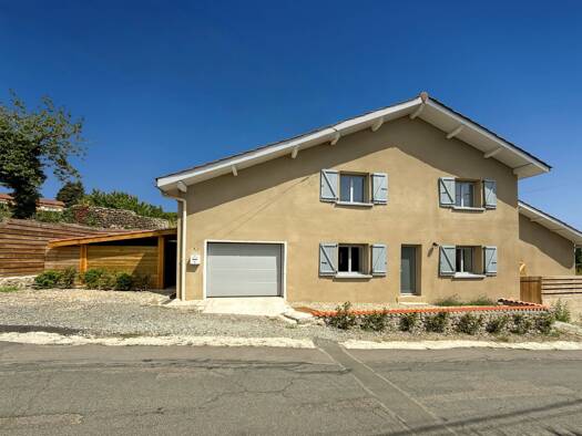 Maison à vendre 217 000 € 5 pièces 3 chambres 100 m² 340 m² de terrain Marcilly-le-Châtel 42130