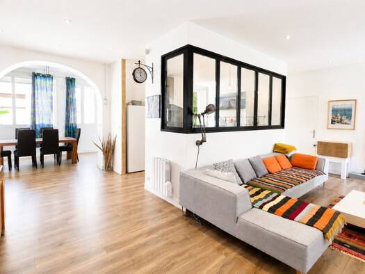 Duplex à vendre 485 000 € 6 pièces 3 chambres 268 m² Centre Ville Cluses 74300