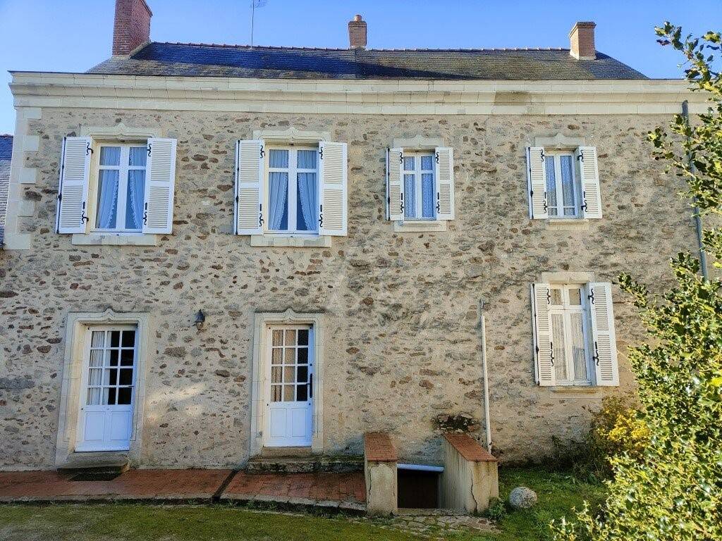 Maison à vendre, 165m², DAUMERAY