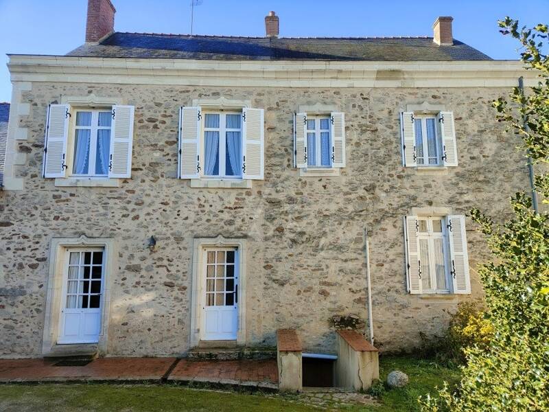 Maison à vendre, 165m², DAUMERAY