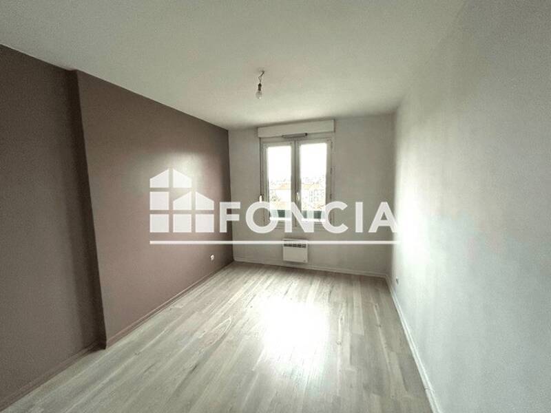 Maison à louer, 72m², LYON 8E