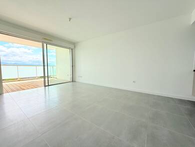 Appartement à vendre 265 000 € 3 pièces 2 chambres 68 m² Étage 5/6 Mousserolles Bayonne 64100