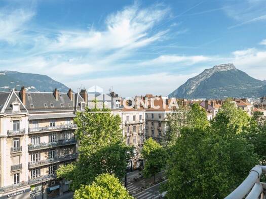 Appartement à vendre 135 000 € 2 pièces 1 chambre 60,41 m² Étage 7/10 Abry Grenoble 38000